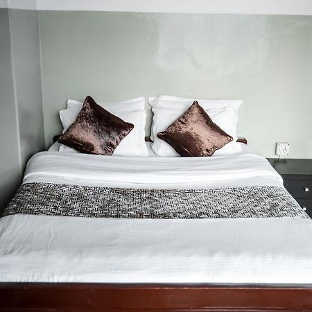 2K Hotel Kohima Экстерьер фото