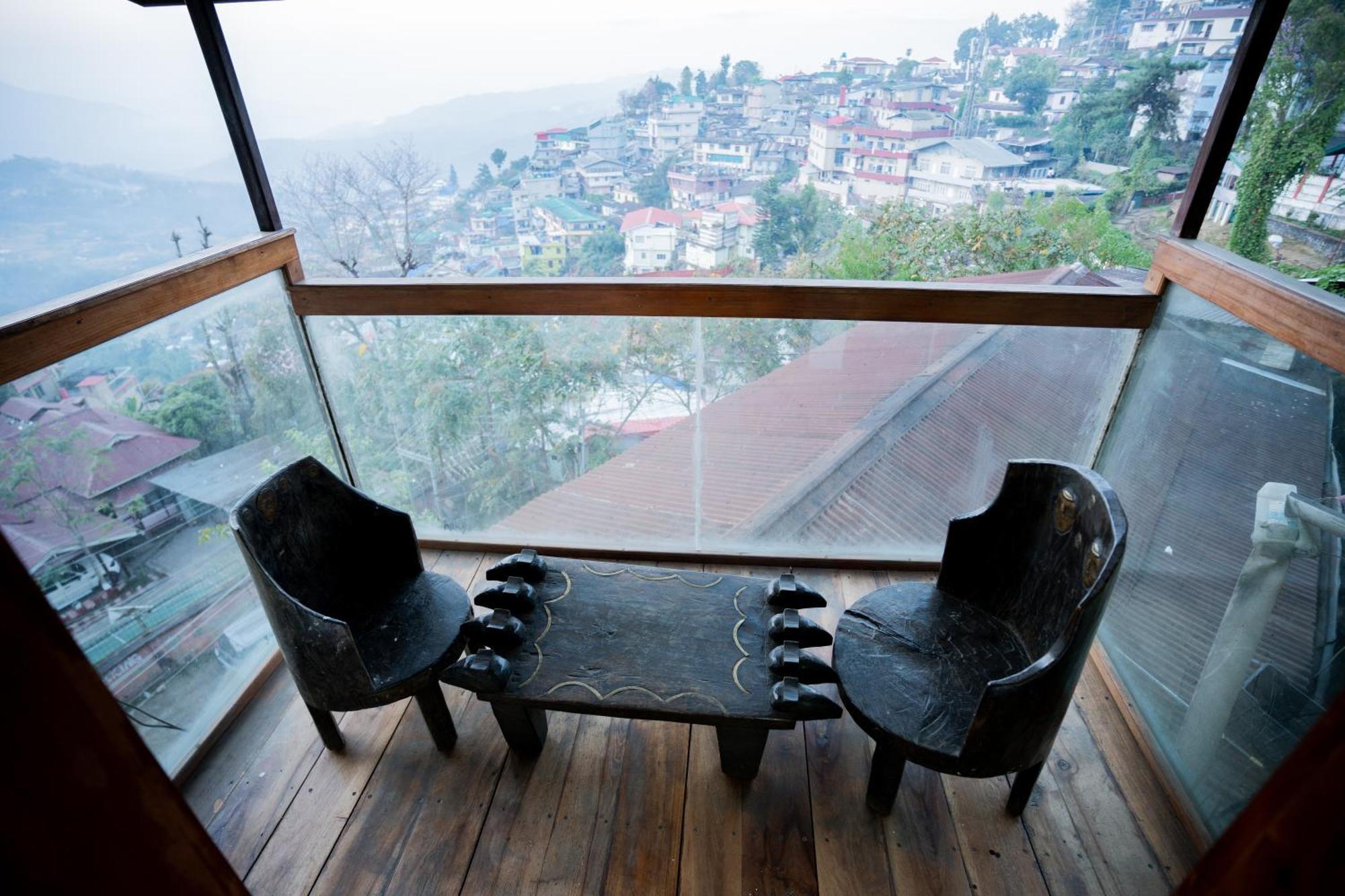 2K Hotel Kohima Экстерьер фото